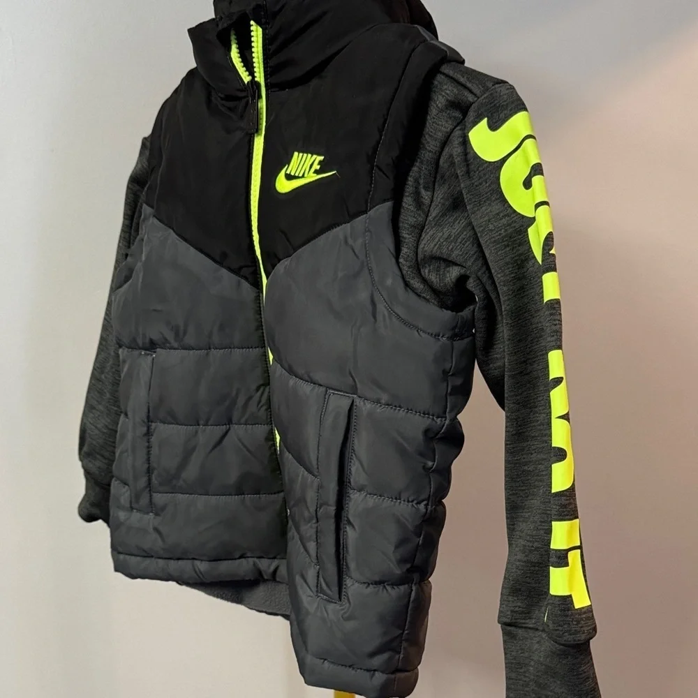 Nike Black and Gray Jacket with Neon Yellow Details XS 4T